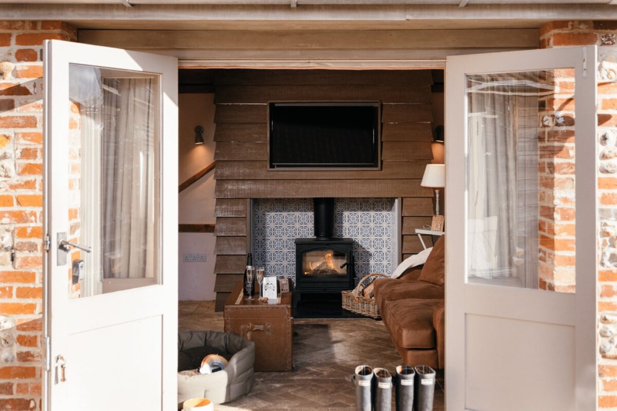 Retreat East