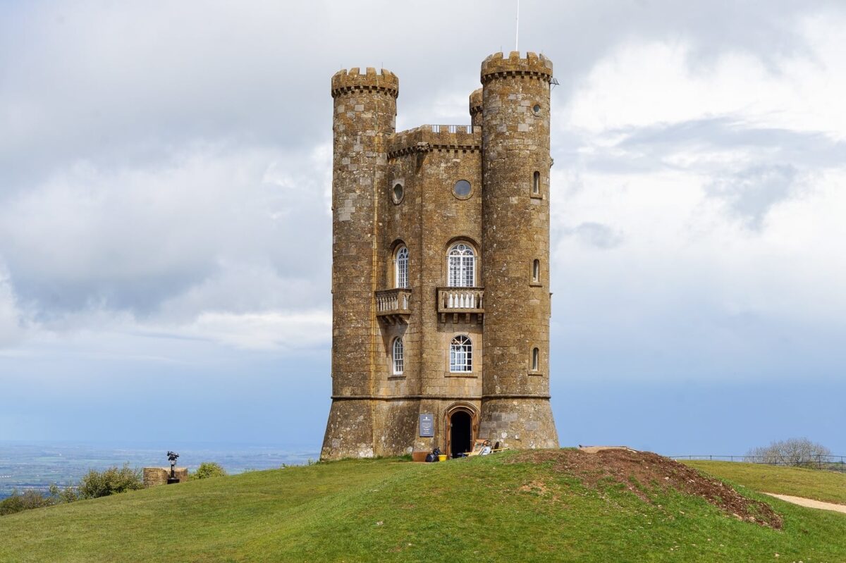 Broadway Tower