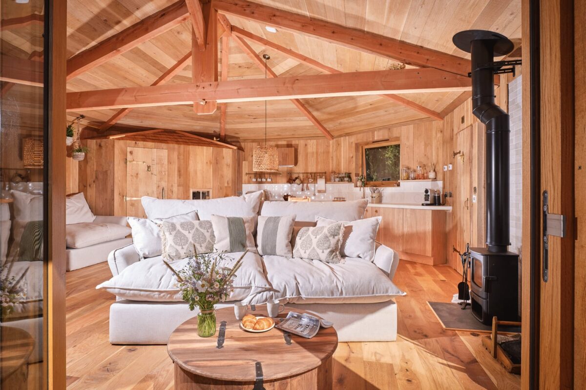 Nest Treehouse at Sleepy Owl