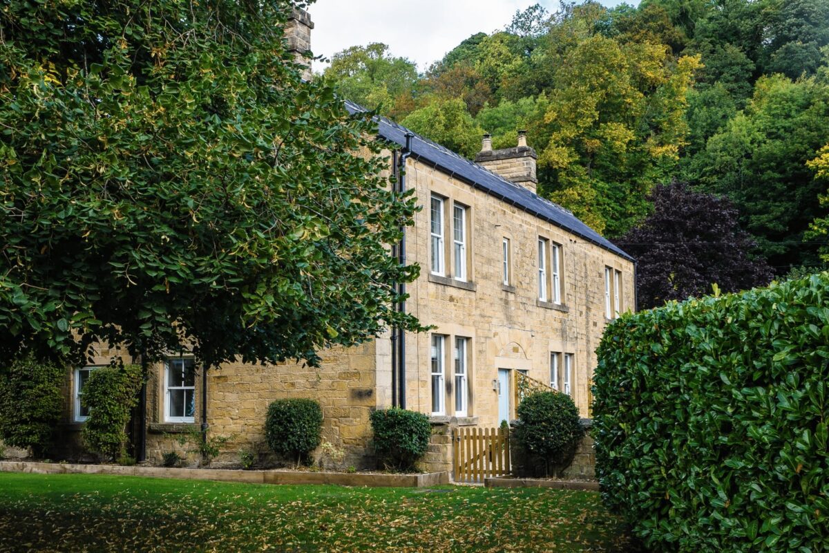 Riverside Cottages Bakewell Peak District