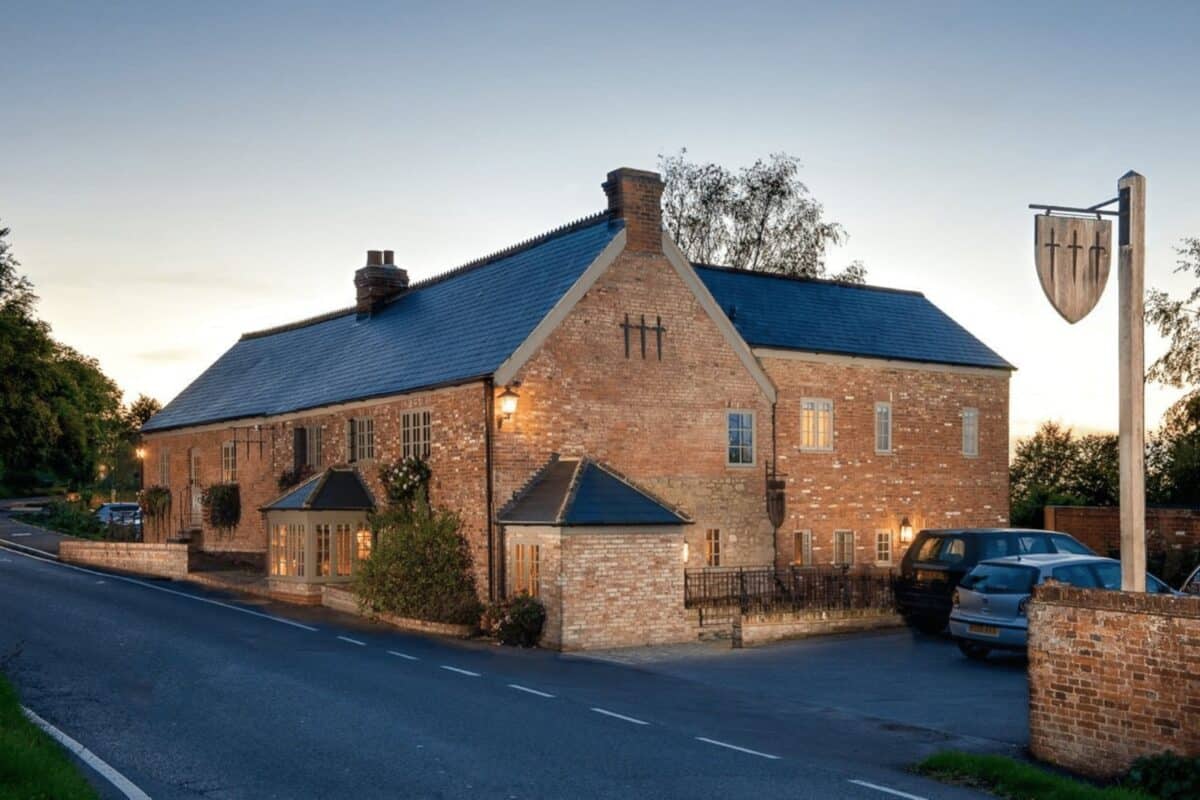 The Three Daggers Wiltshire
