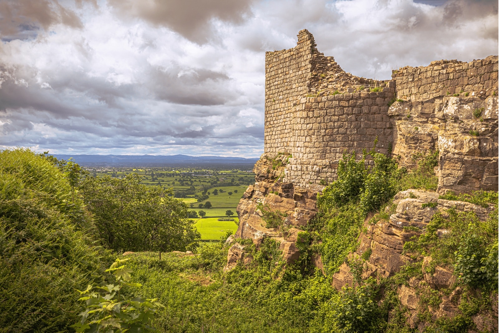Scenic view of Beeston Castle ruins along the Sandstone Trail, one of the best dog walks in Cheshire.